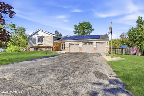 24 Butterfly Road Jackson NJ 08527