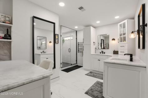 24 Butterfly Road Jackson NJ 08527