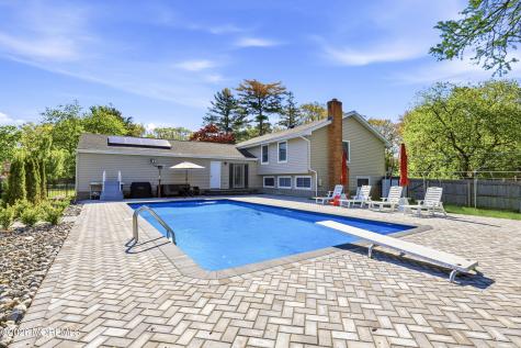 24 Butterfly Road Jackson NJ 08527