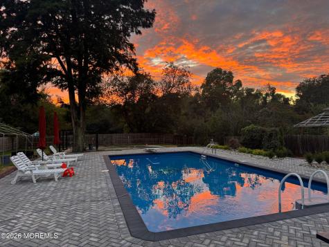 24 Butterfly Road Jackson NJ 08527