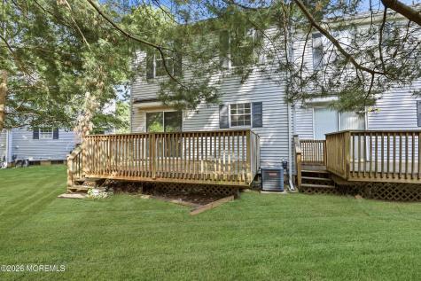 520 Davids Court Lakewood NJ 08701