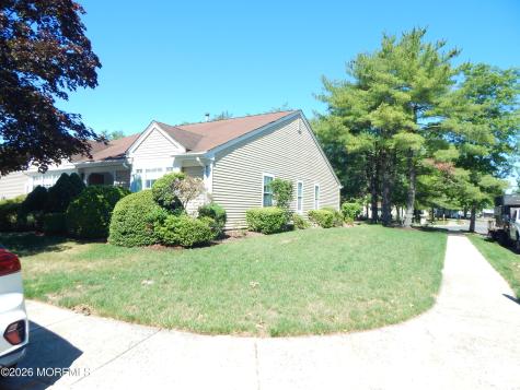 1173B Thornbury Lane Manchester NJ 08759