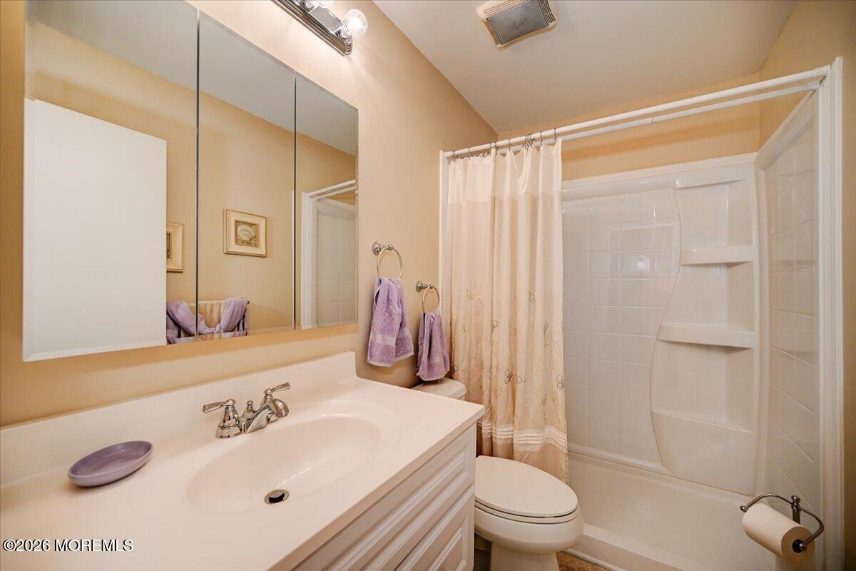 42 Piazza Correale Freehold NJ 07728