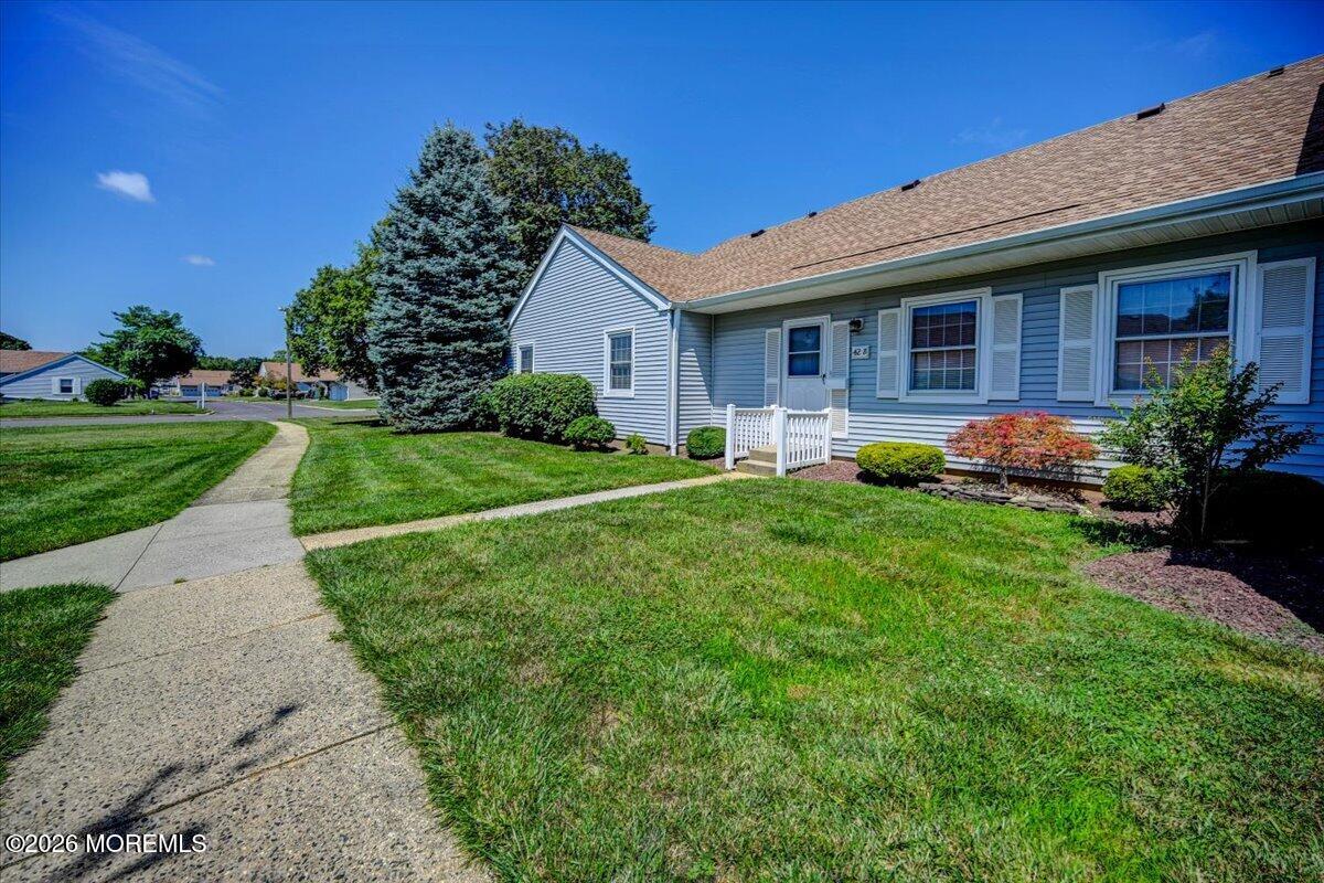 42 Piazza Correale Freehold NJ 07728