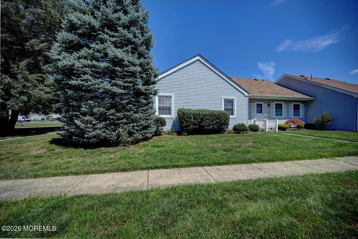 42 Piazza Correale Freehold NJ 07728