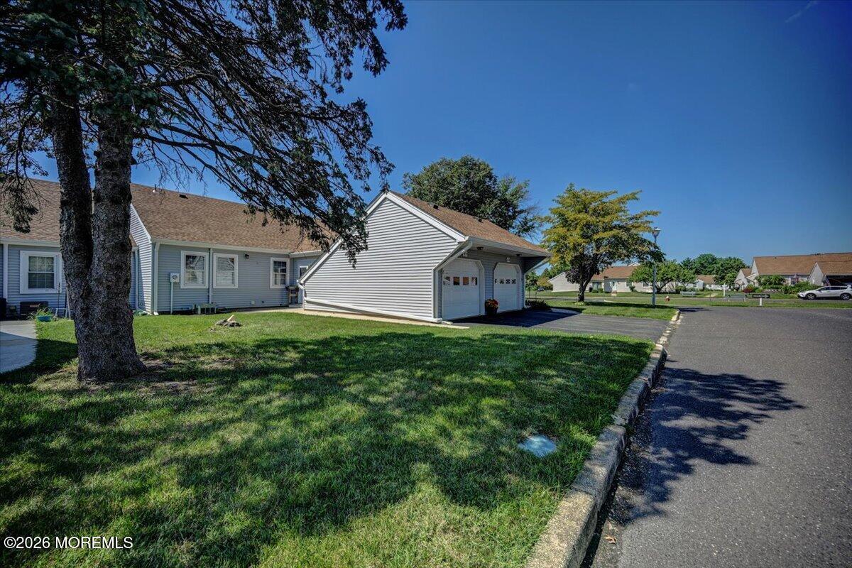 42 Piazza Correale Freehold NJ 07728