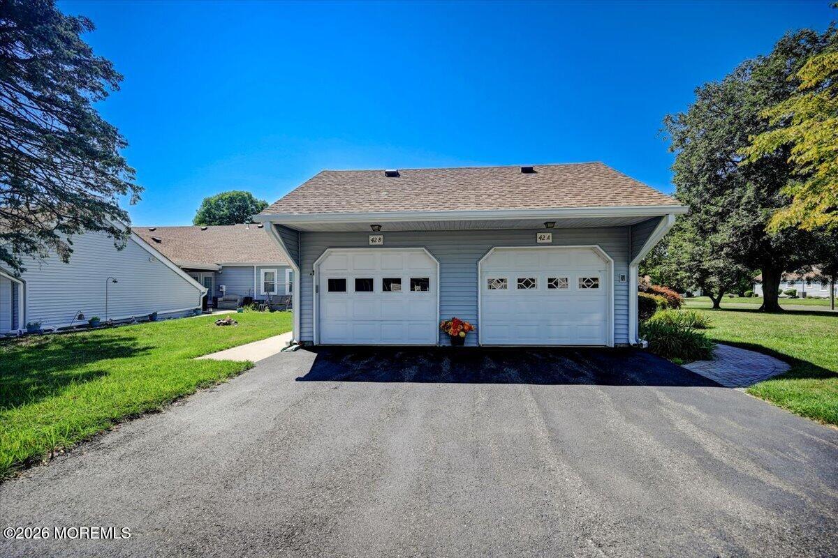 42 Piazza Correale Freehold NJ 07728