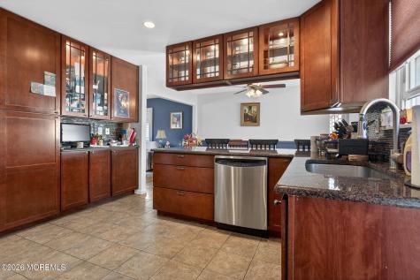 230 River Road Red Bank NJ 07701