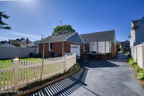 230 River Road Red Bank NJ 07701