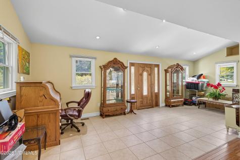 102 Colts Neck Road Farmingdale NJ 07727