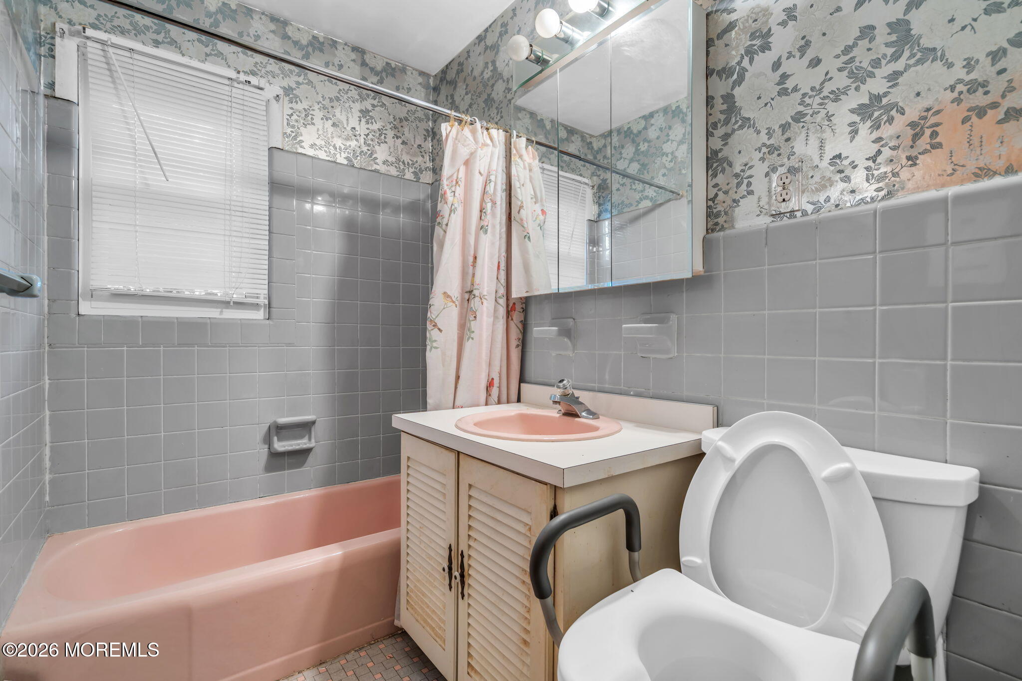 28 Shady Nook Drive Toms River NJ 08755