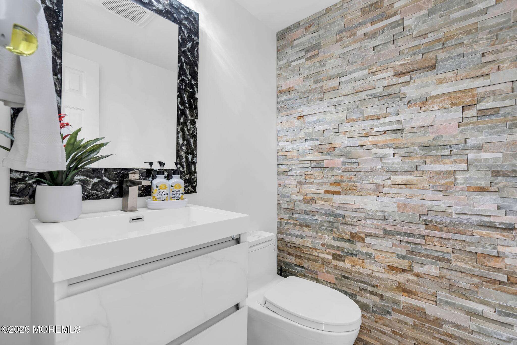 48 Alexandria Drive Manalapan NJ 07726