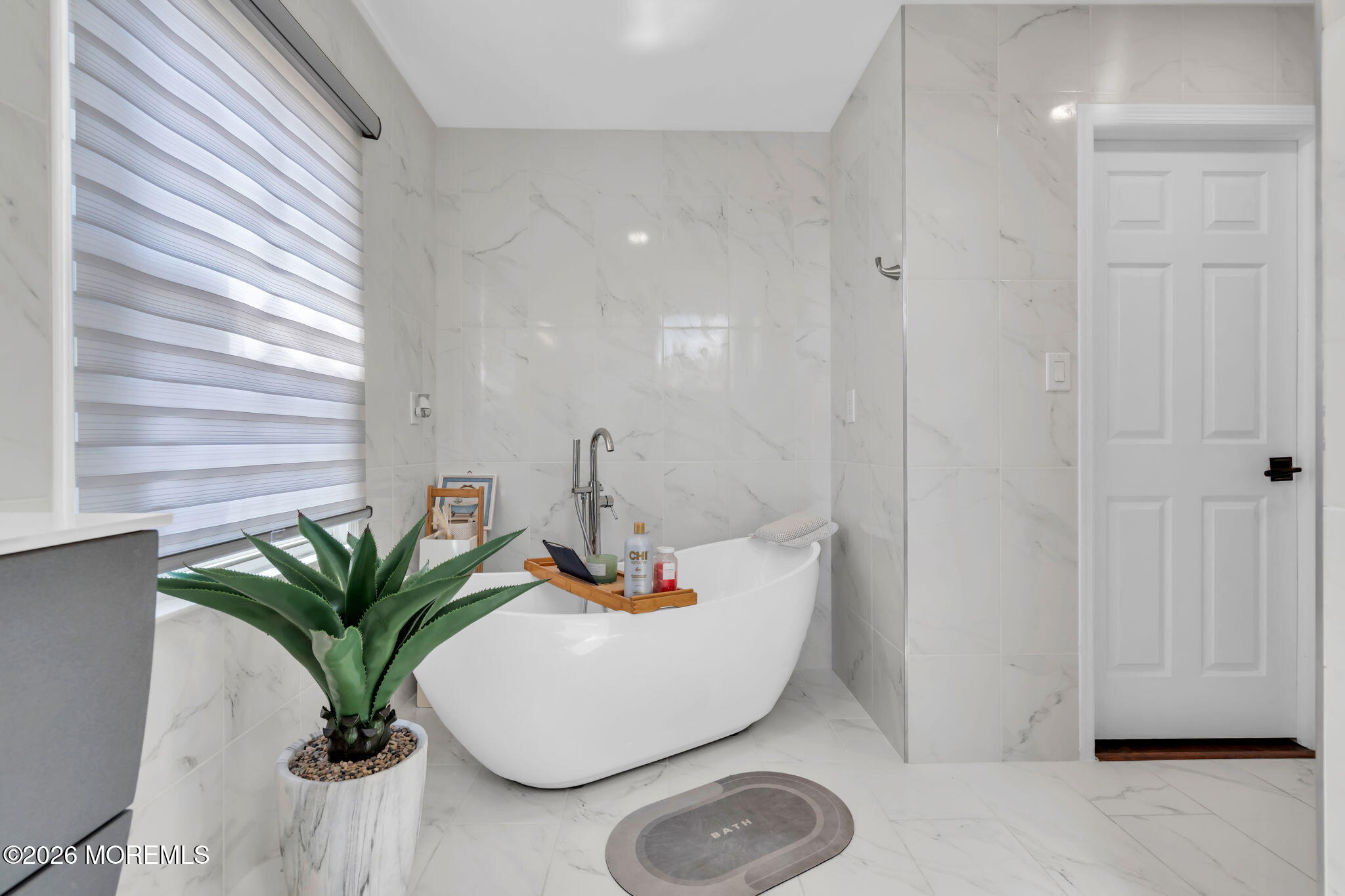 48 Alexandria Drive Manalapan NJ 07726