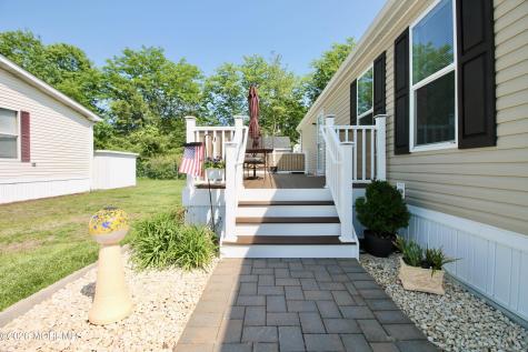 305 Farm Road Freehold NJ 07728