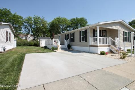 305 Farm Road Freehold NJ 07728