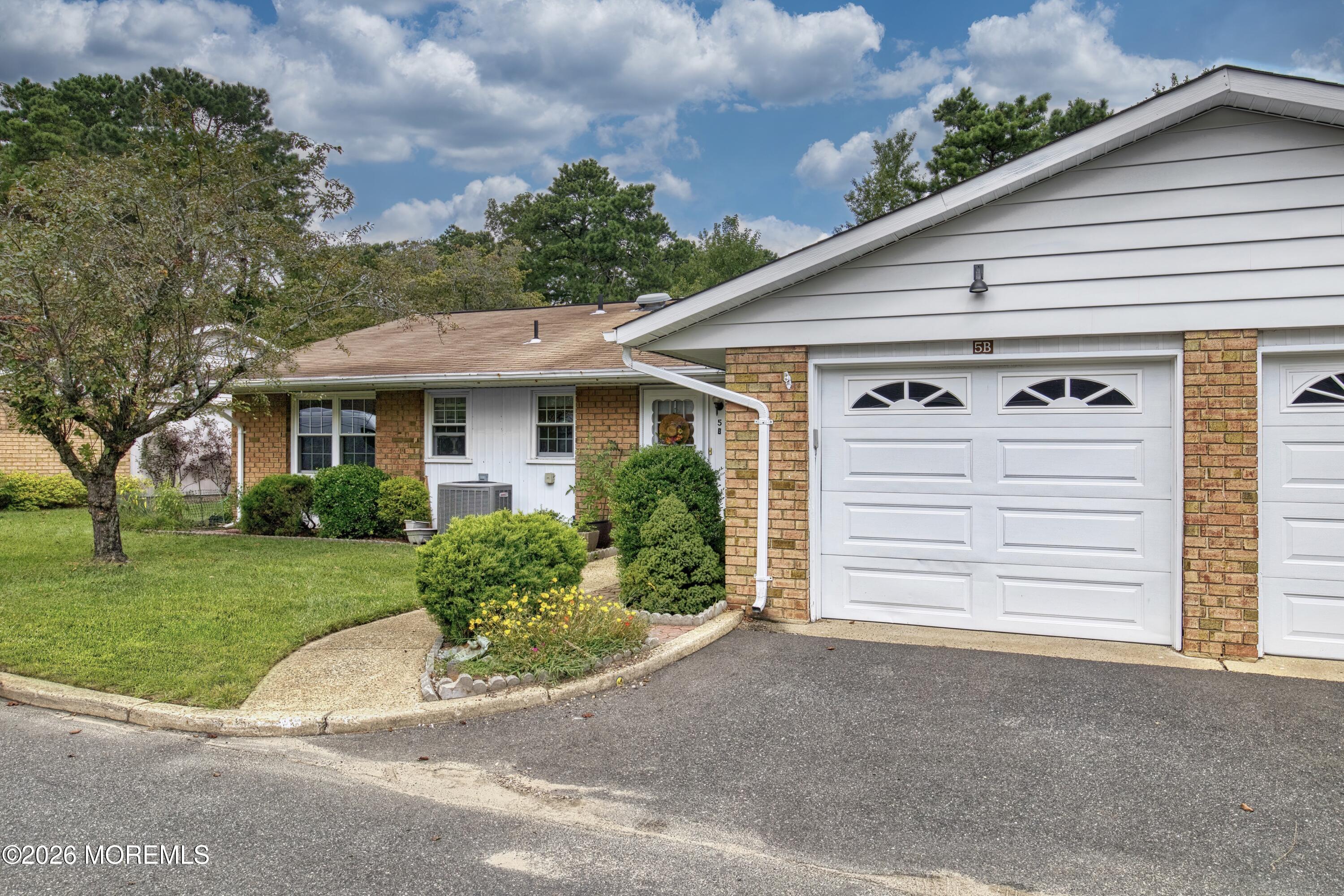 5B Gramercy Lane Manchester NJ 08759
