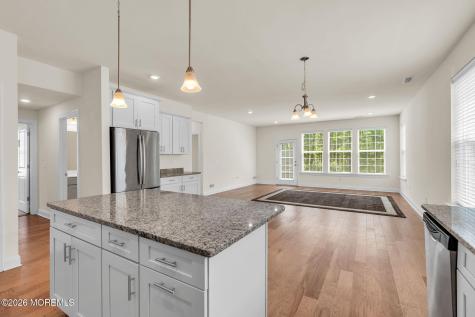 78 Woodside Lane Whiting NJ 08759