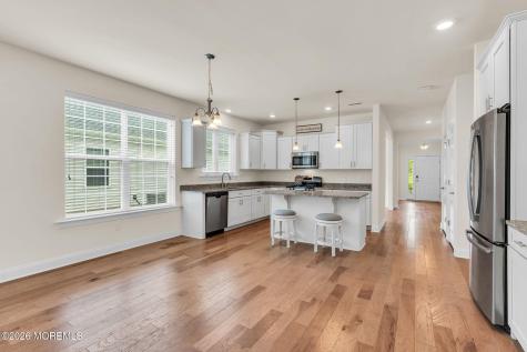 78 Woodside Lane Whiting NJ 08759
