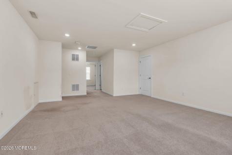 78 Woodside Lane Whiting NJ 08759