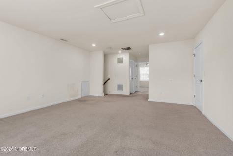 78 Woodside Lane Whiting NJ 08759
