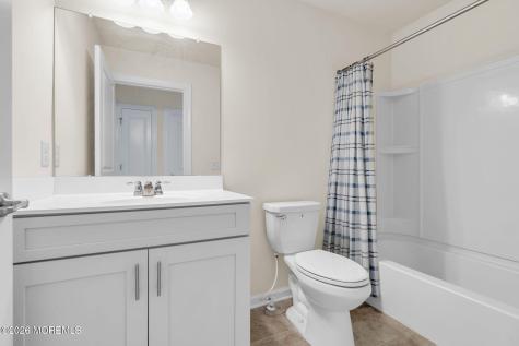 78 Woodside Lane Whiting NJ 08759