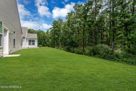 78 Woodside Lane Whiting NJ 08759