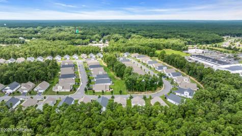 78 Woodside Lane Whiting NJ 08759
