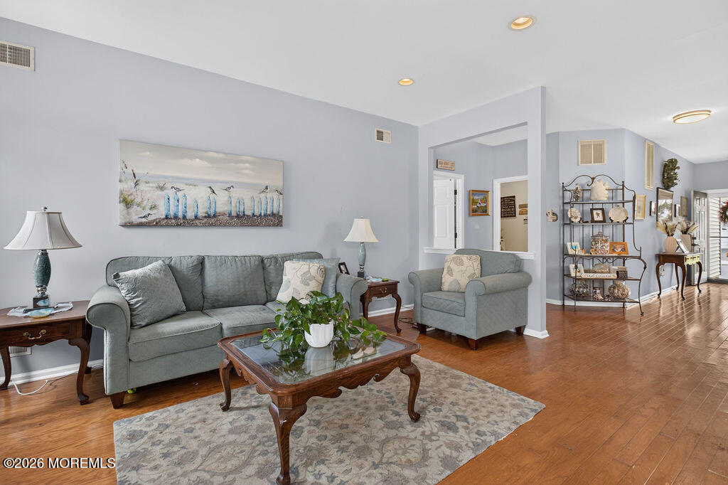 21 Snowberry Lane Howell NJ 07731