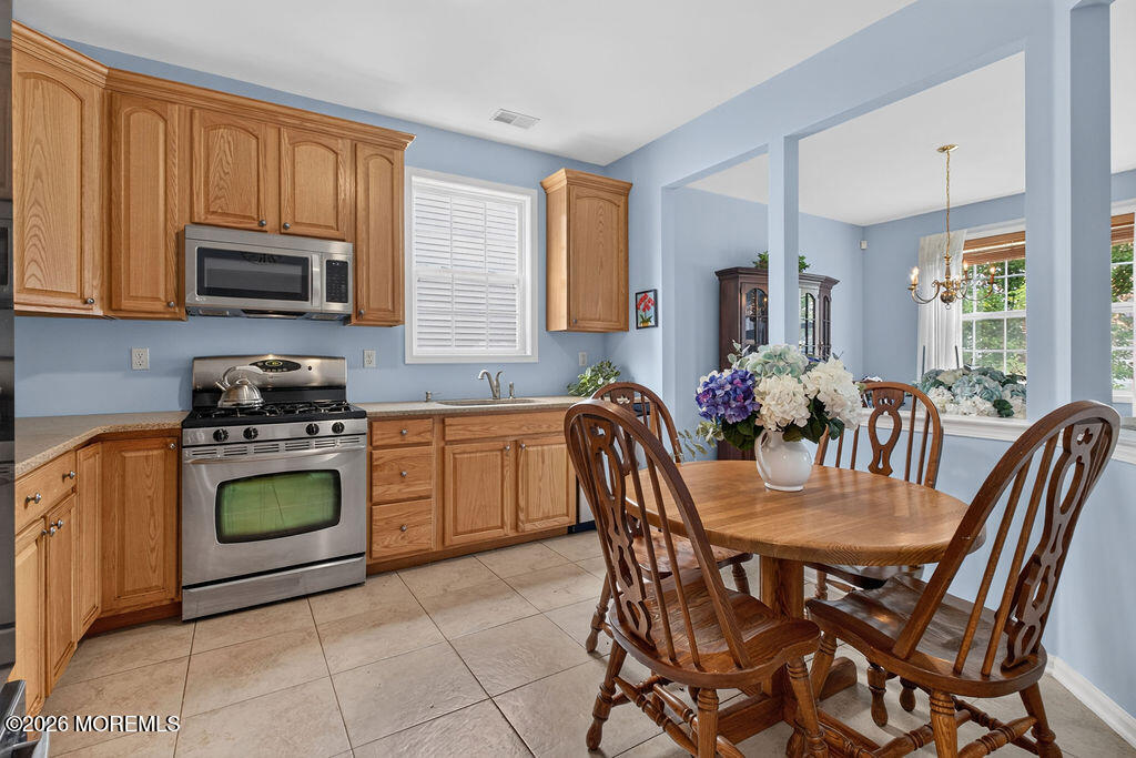 21 Snowberry Lane Howell NJ 07731