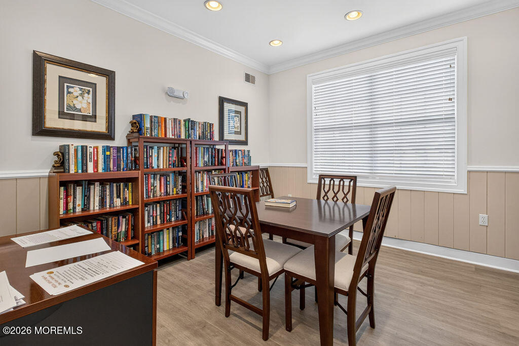 21 Snowberry Lane Howell NJ 07731