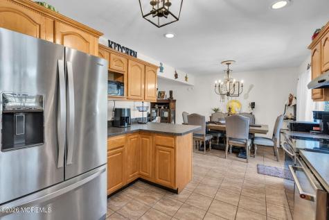 8 Peach Tree Street Jackson NJ 08527