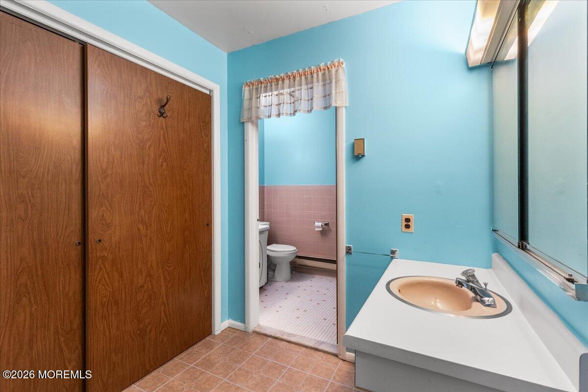 6 Mason Lane Whiting NJ 08759