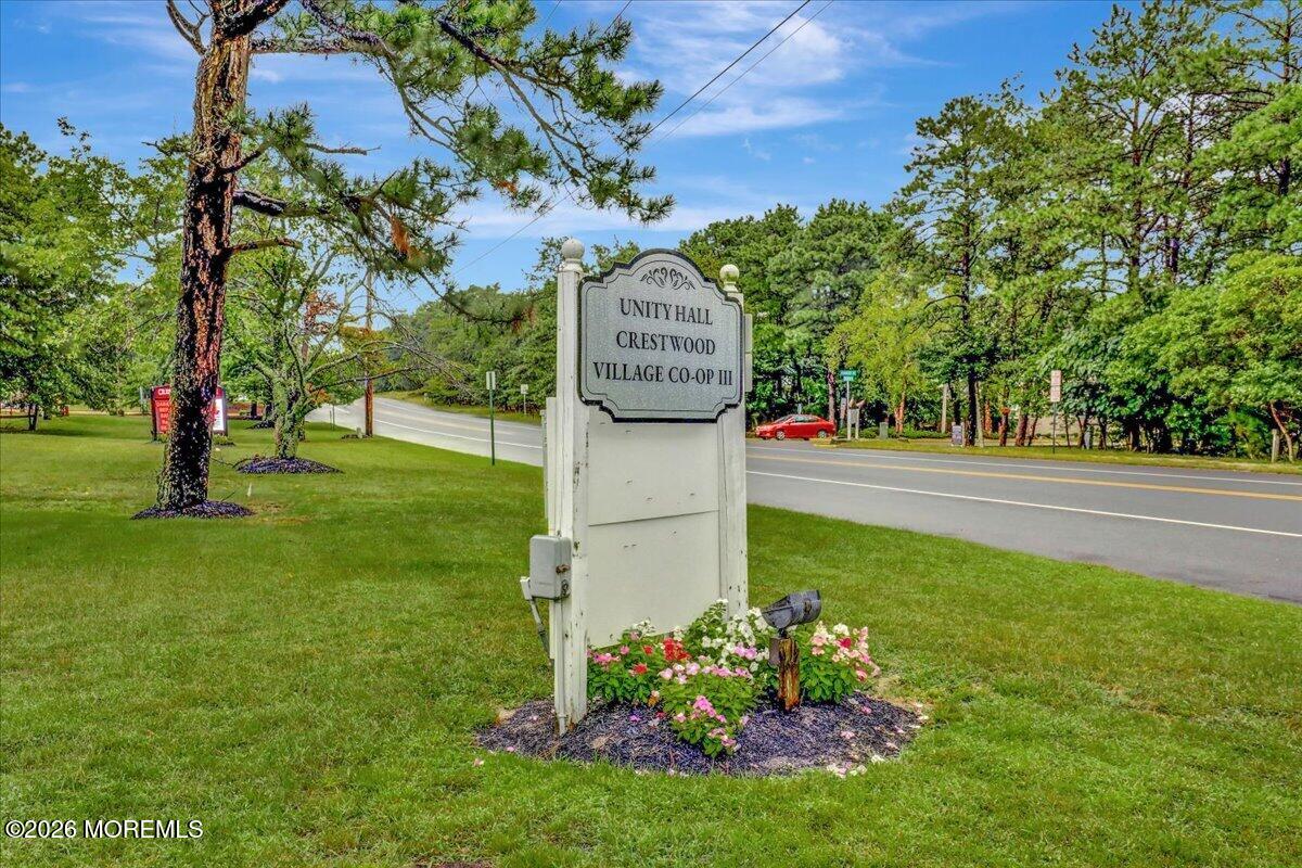 6 Mason Lane Whiting NJ 08759