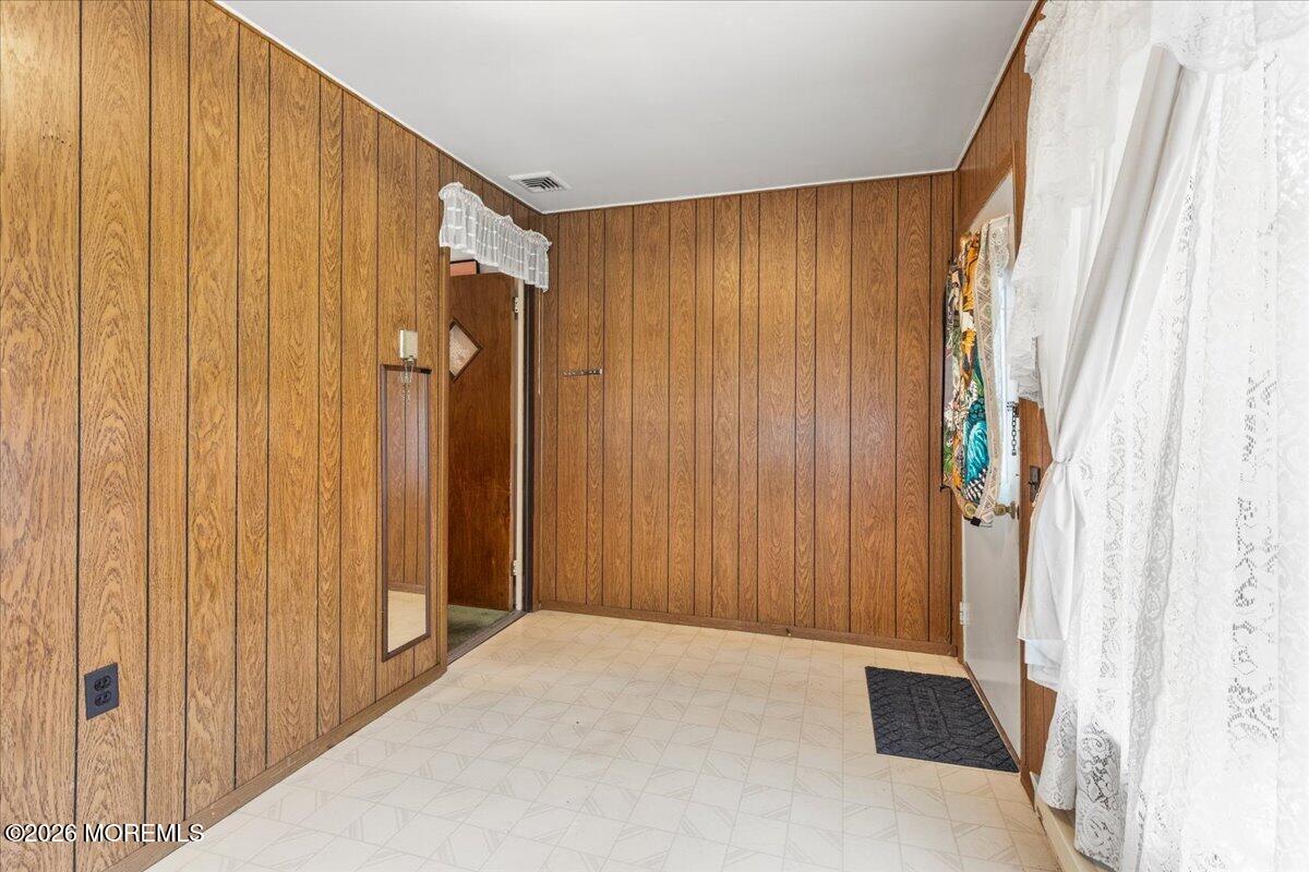 6 Mason Lane Whiting NJ 08759