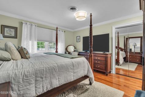 7 Nostrand Drive Toms River NJ 08757