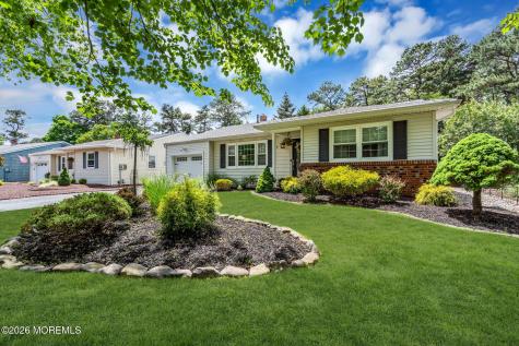 7 Nostrand Drive Toms River NJ 08757
