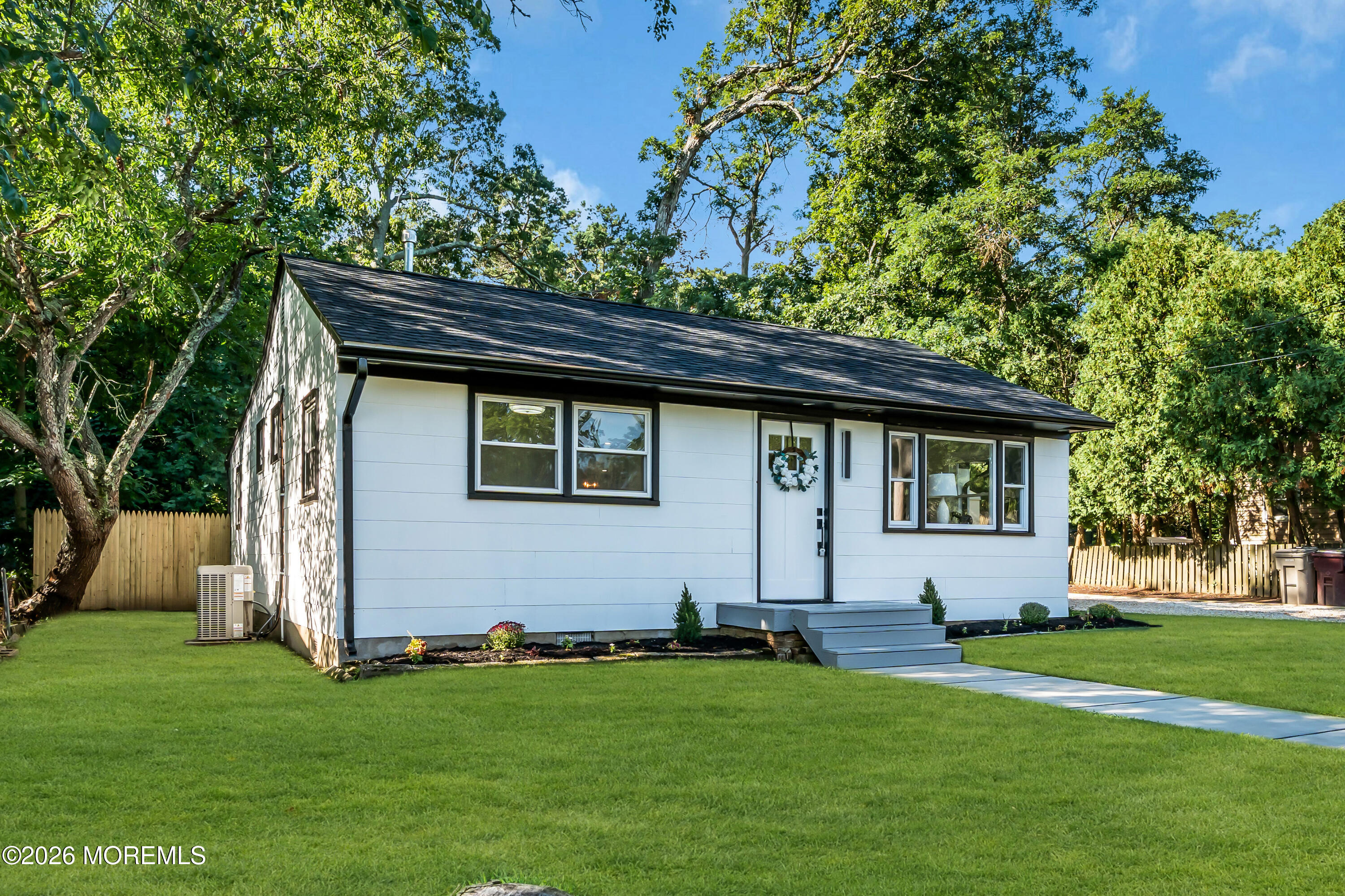 18 Anchorage Boulevard Bayville NJ 08721