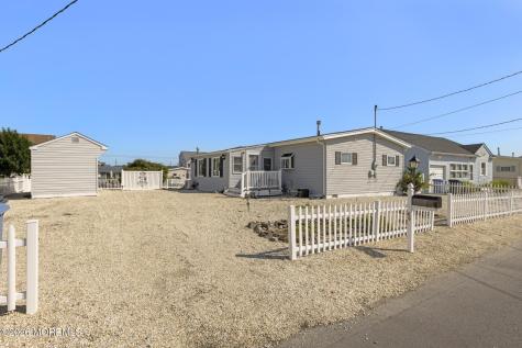 66 Jonathan Drive Beach Haven West NJ 08050