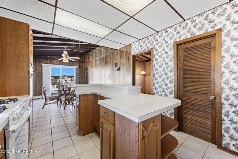 66 Jonathan Drive Beach Haven West NJ 08050