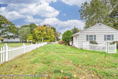 138 Freehold Road Manalapan NJ 07726