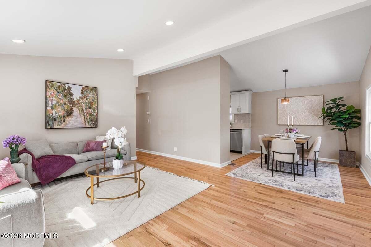 35 Deer Way Manalapan NJ 07726