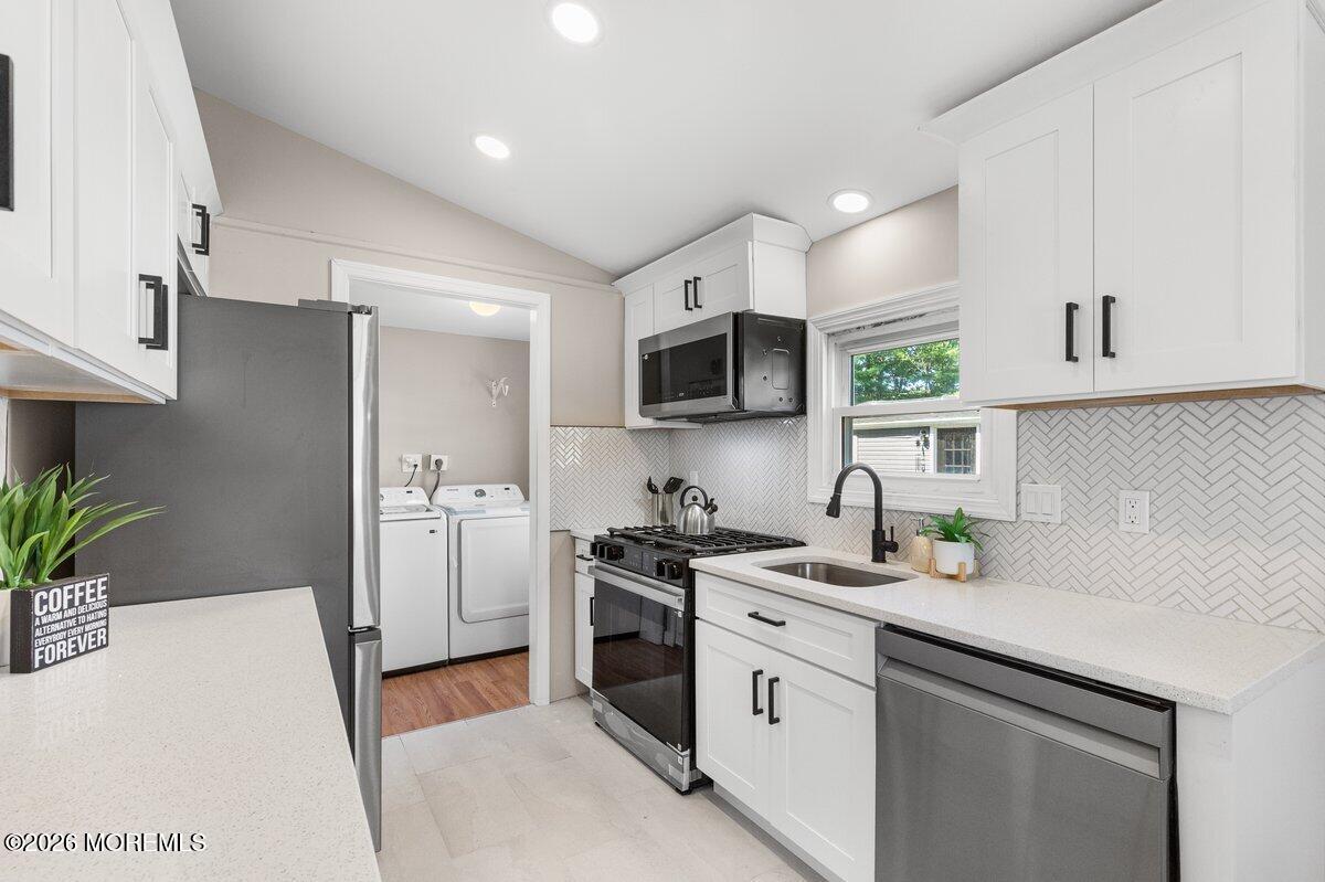 35 Deer Way Manalapan NJ 07726