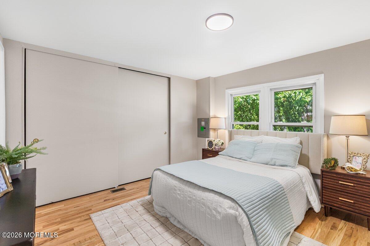 35 Deer Way Manalapan NJ 07726