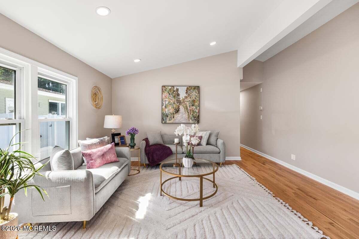 35 Deer Way Manalapan NJ 07726