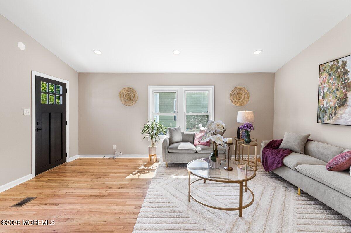 35 Deer Way Manalapan NJ 07726