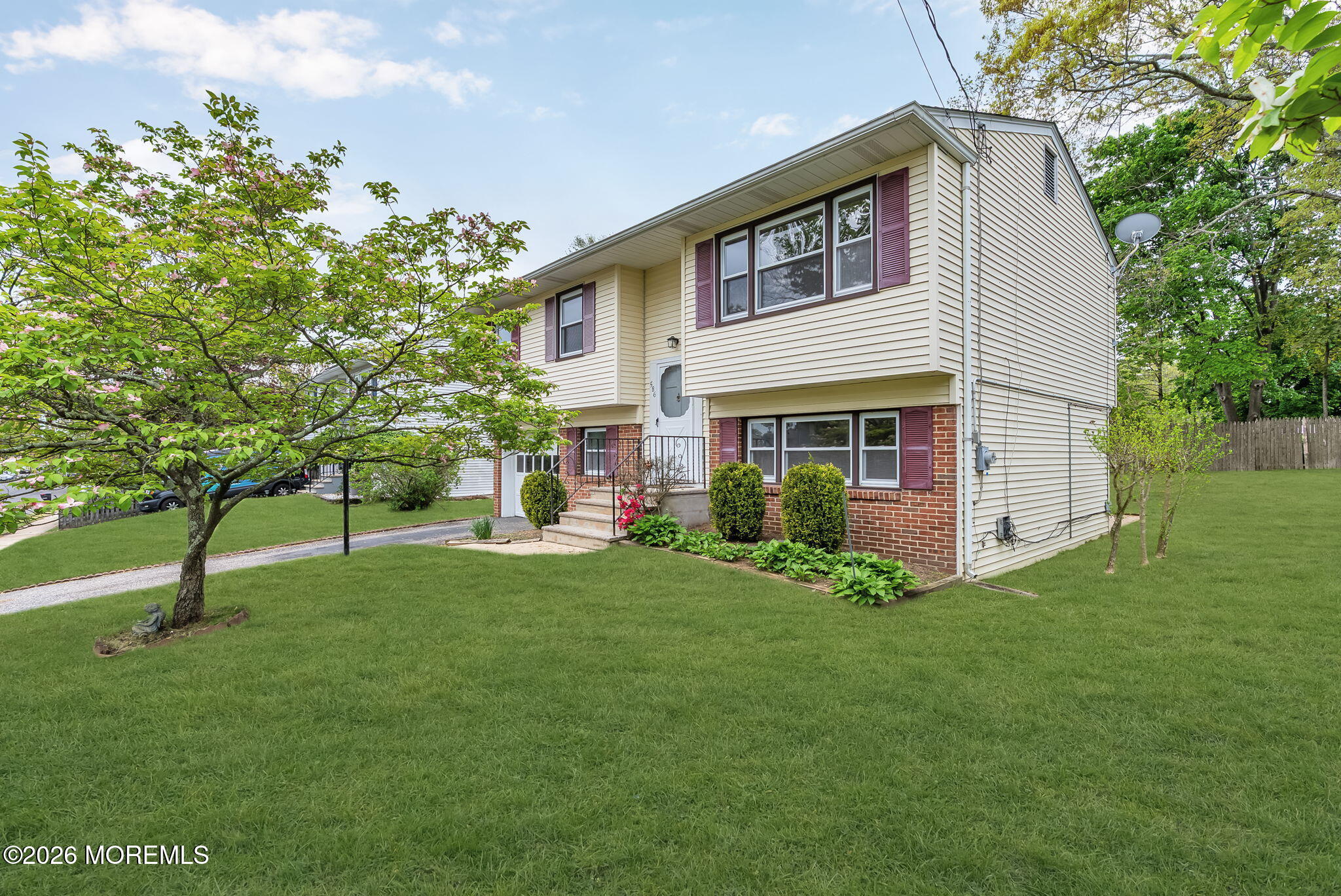 586 Pennsylvania Avenue Brick NJ 08724