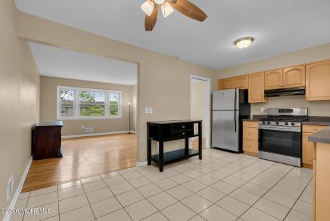 586 Pennsylvania Avenue Brick NJ 08724