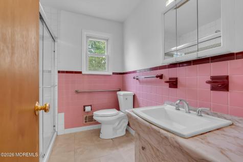 586 Pennsylvania Avenue Brick NJ 08724