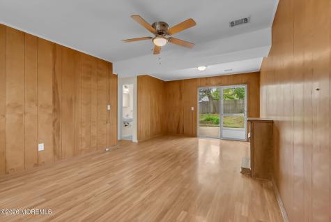 586 Pennsylvania Avenue Brick NJ 08724