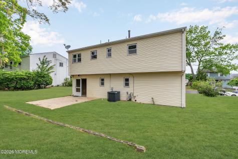 586 Pennsylvania Avenue Brick NJ 08724